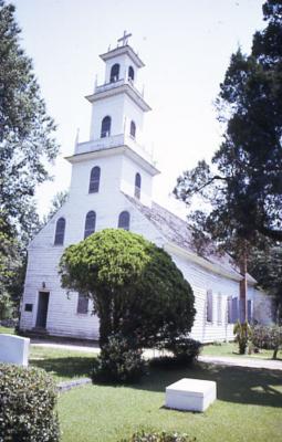 St. David's Episcopal Church and Cemetery