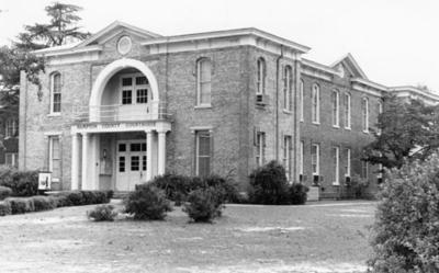 Hampton County Courthouse